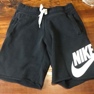 Men’s NIKE shorts